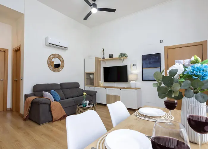 -malagasunapts- Jinetes Chil Pool & Park2 マラガ