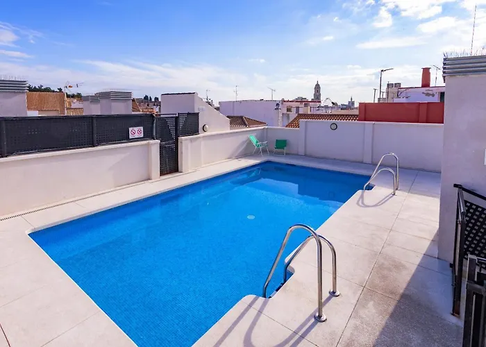 -malagasunapts- Jinetes Chil Pool & Park2 マラガ